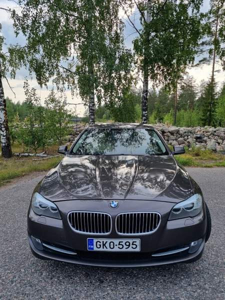BMW 520 Хювинкяя - изображение 1