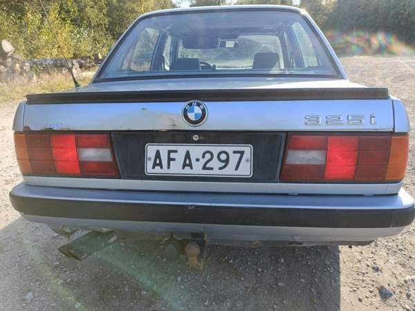 BMW 325 Jakobstad - valokuva 4