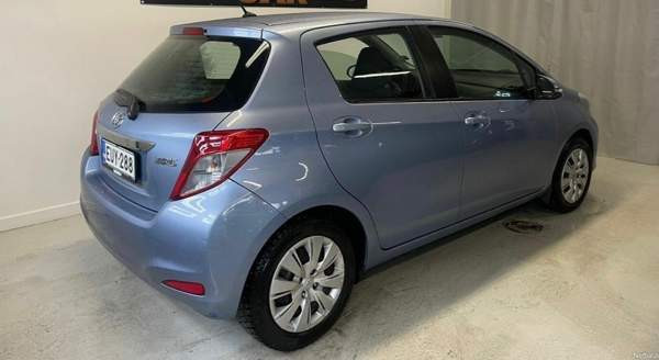 Toyota Yaris Espoo - photo 3