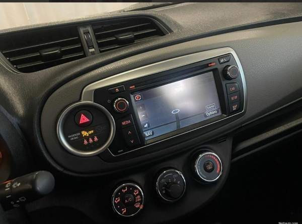 Toyota Yaris Espoo - photo 5