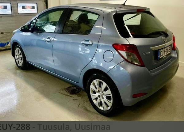 Toyota Yaris Espoo - photo 4