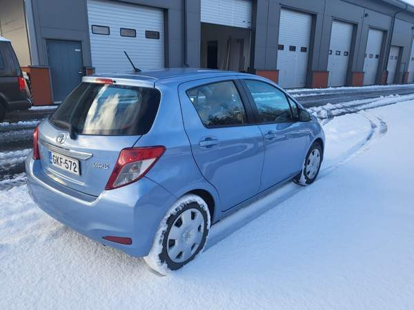 Toyota Yaris Pirkkala - valokuva 4