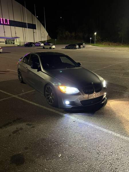 BMW 330 Nivala - изображение 4