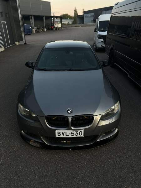 BMW 330 Nivala - изображение 5