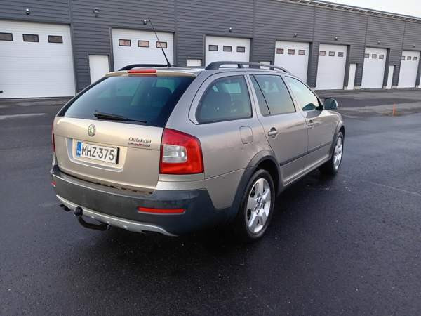 Skoda Octavia Oulu - valokuva 4