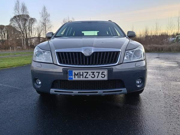 Skoda Octavia Оулу - изображение 2