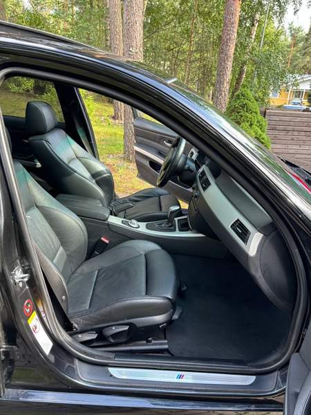 BMW 330 Raisio - valokuva 8