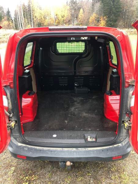 Ford Transit Courier Tammela - изображение 4