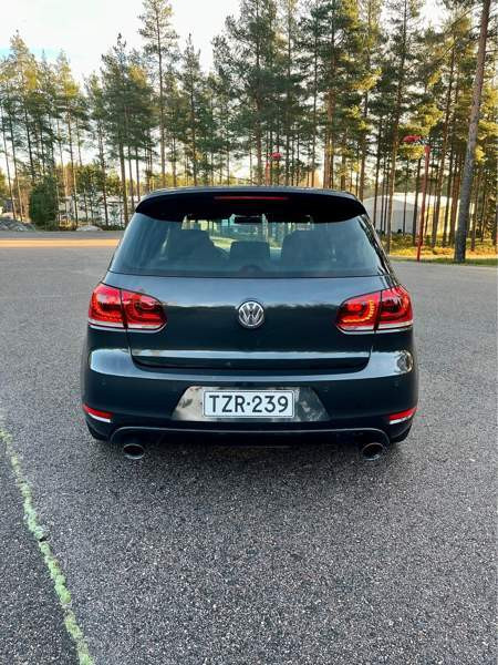 Volkswagen Golf Raasepori - valokuva 7