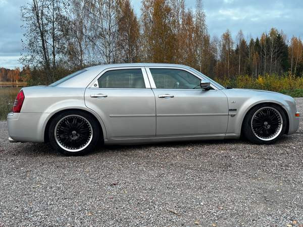 Chrysler 300C Ikaalinen - изображение 4