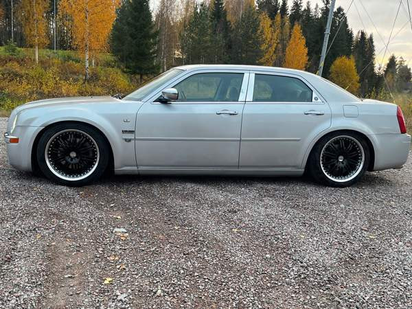 Chrysler 300C Ikaalinen - изображение 2