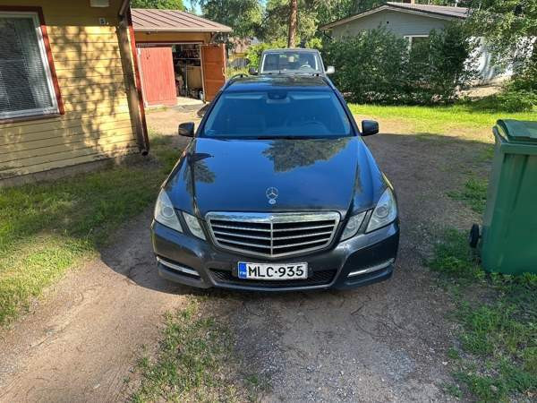 Mercedes-Benz E Vantaa - photo 1