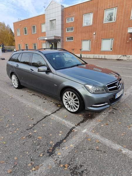 Mercedes-Benz C Nokia - valokuva 2
