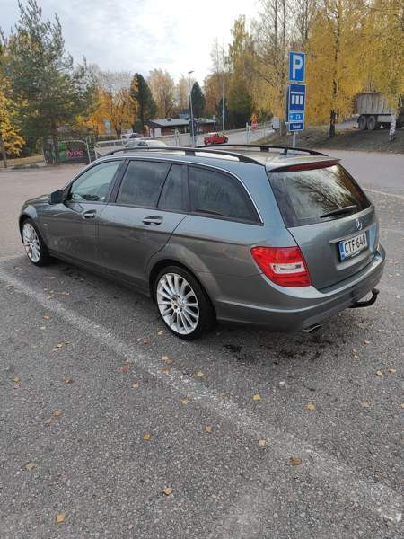 Mercedes-Benz C Nokia - valokuva 4