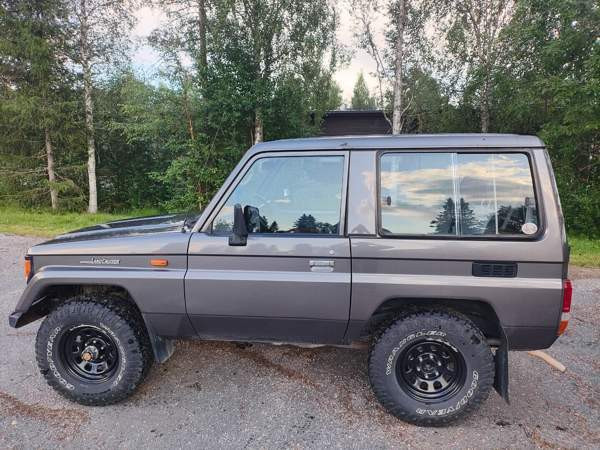 Toyota Land Cruiser Kittilä - photo 1