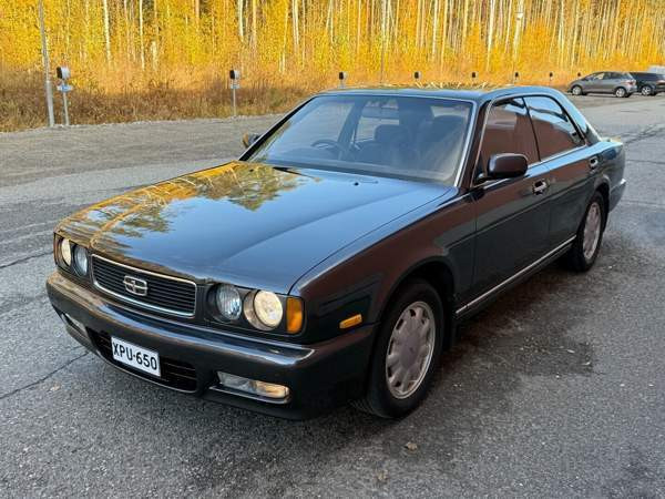 Nissan Gloria Joensuu - valokuva 1