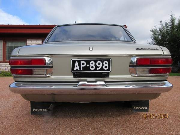 Toyota Corona Nivala - photo 4