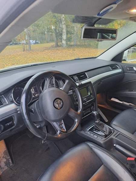 Skoda Superb Rovaniemi - valokuva 5