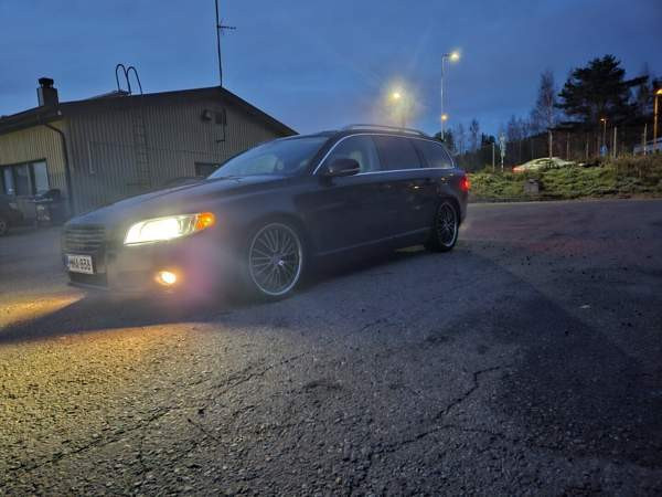 Volvo V70 Savonlinna - photo 2