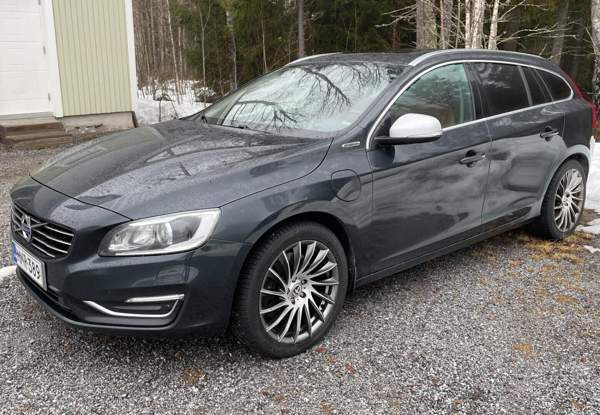 Volvo V60 Helsinki - valokuva 1