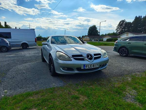 Mercedes-Benz SLK Сейняйоки - изображение 2