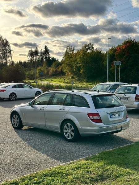 Mercedes-Benz 200 Каяни - изображение 3