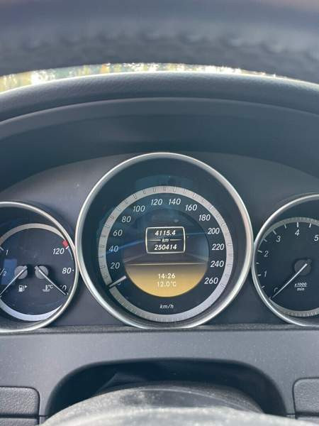 Mercedes-Benz C Вантаа - изображение 7