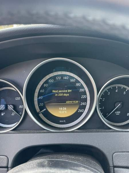 Mercedes-Benz C Вантаа - изображение 8