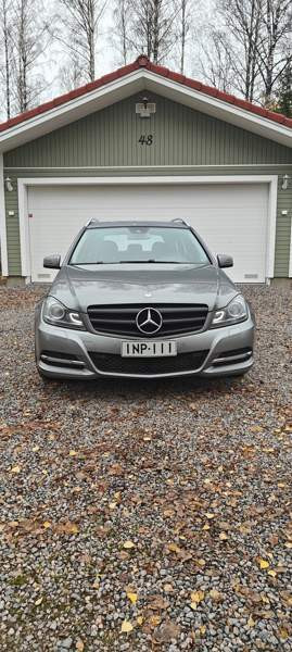 Mercedes-Benz C Туусула - изображение 1