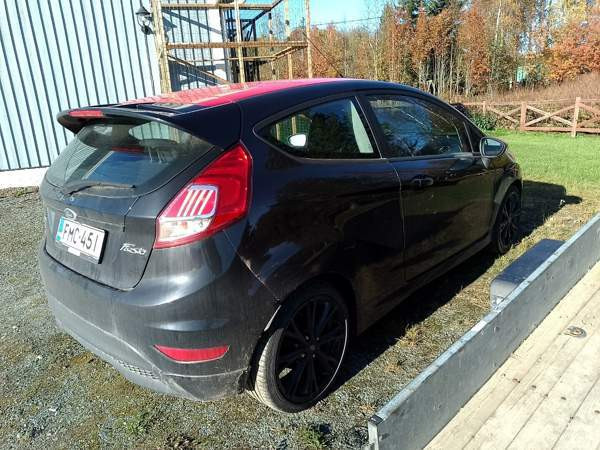 Ford Fiesta Muhos - изображение 5