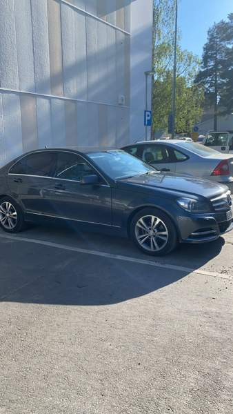 Mercedes-Benz C Turtkul - valokuva 8