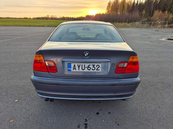 BMW 325 Alavus - valokuva 8