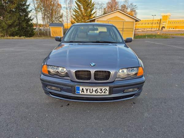 BMW 325 Alavus - valokuva 7