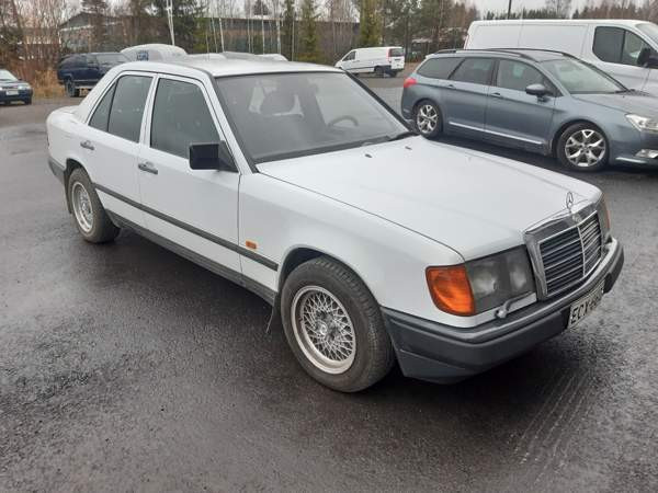 Mercedes-Benz 300 Hämeenkyrö - photo 1