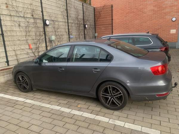 Volkswagen Jetta Helsinki - изображение 6