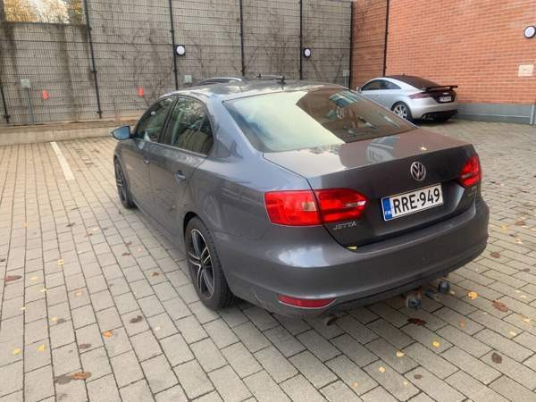 Volkswagen Jetta Helsinki - изображение 4