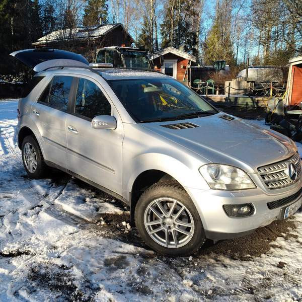 Mercedes-Benz ML Korsholm - photo 1