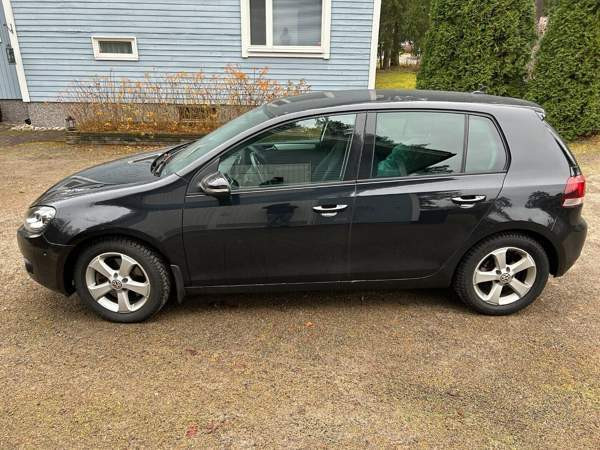 Volkswagen Golf Suonenjoki - изображение 1