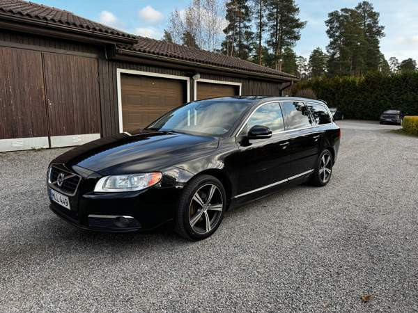 Volvo V70 Mynämäki - valokuva 1
