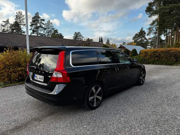 Volvo V70 Mynämäki - valokuva 3