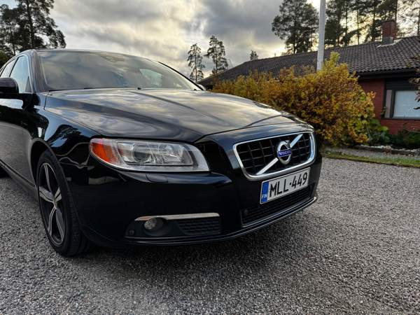 Volvo V70 Mynämäki - valokuva 5