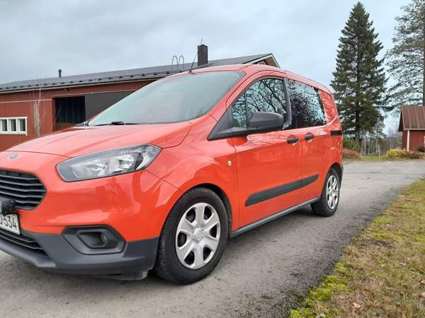 Ford Transit Courier Kaavi – foto 6