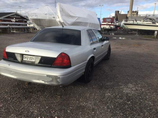 Ford Crown Victoria Espoo – foto 3