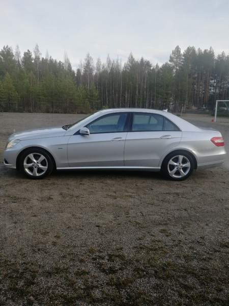 Mercedes-Benz E Luga – foto 6