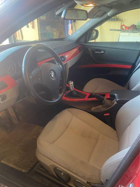 BMW 330 Hafnarfjoerdur - valokuva 8