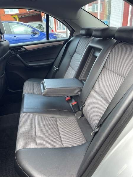 Mercedes-Benz C Tampere - valokuva 8