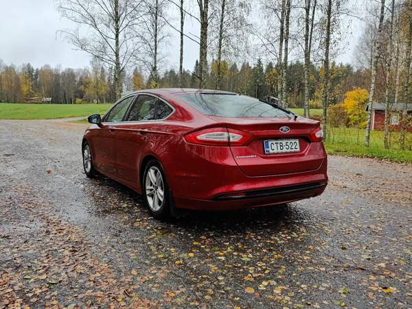 Ford Mondeo Jyväskylä - valokuva 4