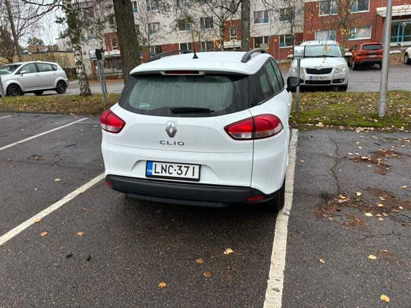 Renault Clio Эспоо - изображение 8