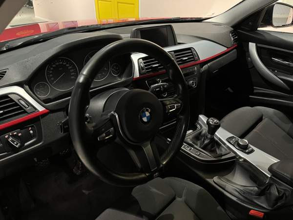 BMW 320 Turtkul - valokuva 8