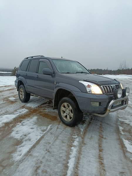 Toyota Land Cruiser Rovaniemi - valokuva 2